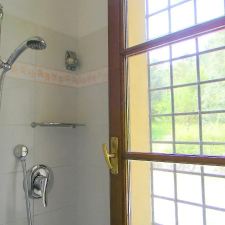 Avanella A 150 Mt Dalla Piscina 150 Mt From Swimming Pool